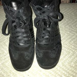 High top sneakers